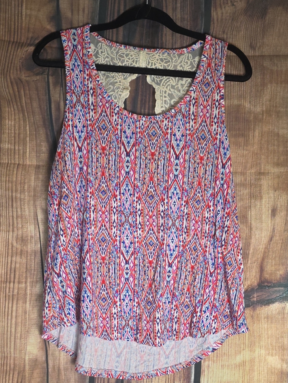 No Boundaries Large (11-13) Red and Blue Printed Lace-Back Tank